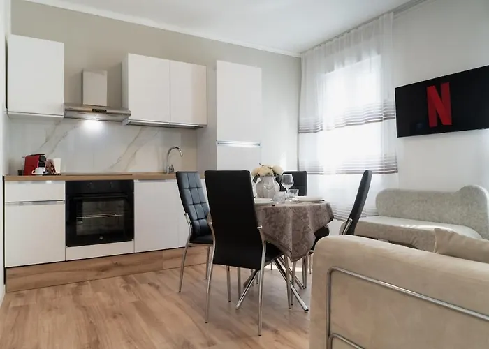 Abano Terme-luxury Suites, 4 Ospiti-free Parking * Αμπάνο Τέρμε