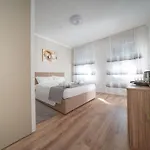 Abano Terme-luxury Suites, 4 Ospiti-free Parking Daire *