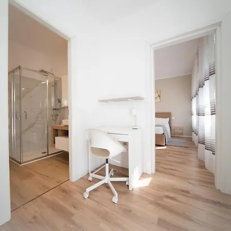 Abano Terme-luxury Suites, 4 Ospiti-free Parking * Абано-Терме